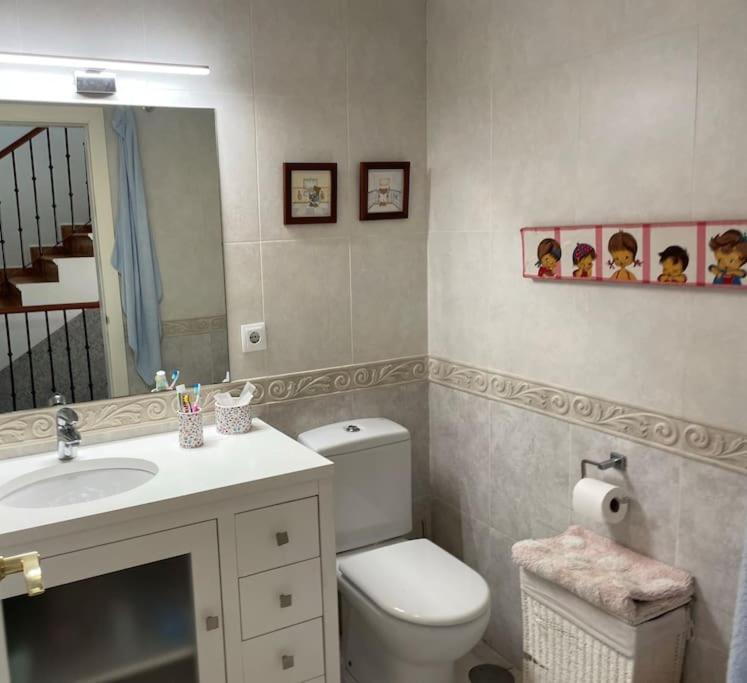 Villa Casa En Ruta De La Plata Con Piscina Comunitaria Guillena Exterior foto